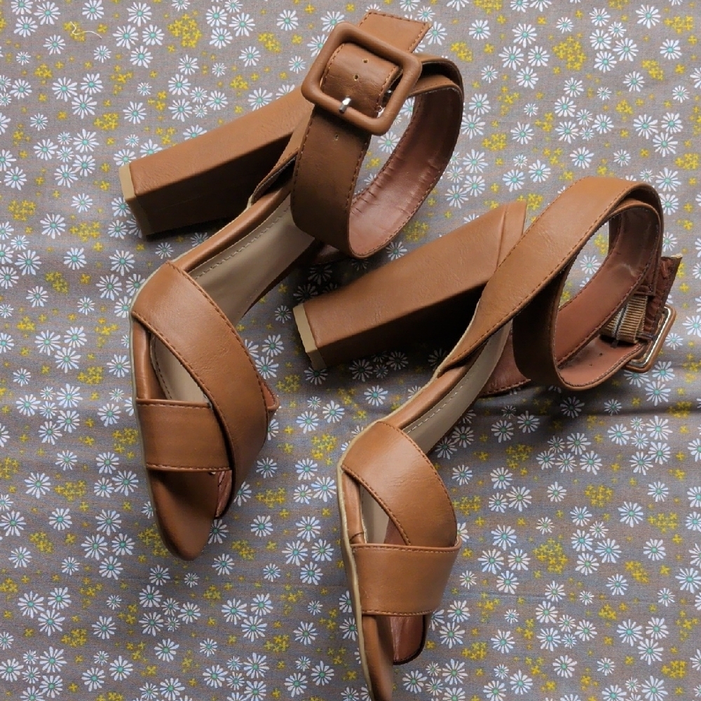 BAMBOO Tan Block Heel Sandal with Ankle Buckle - Picture 2 of 3